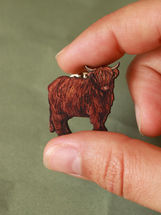 Highland cow pin