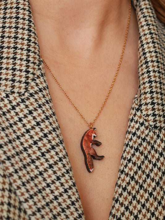 Jumping fox necklace