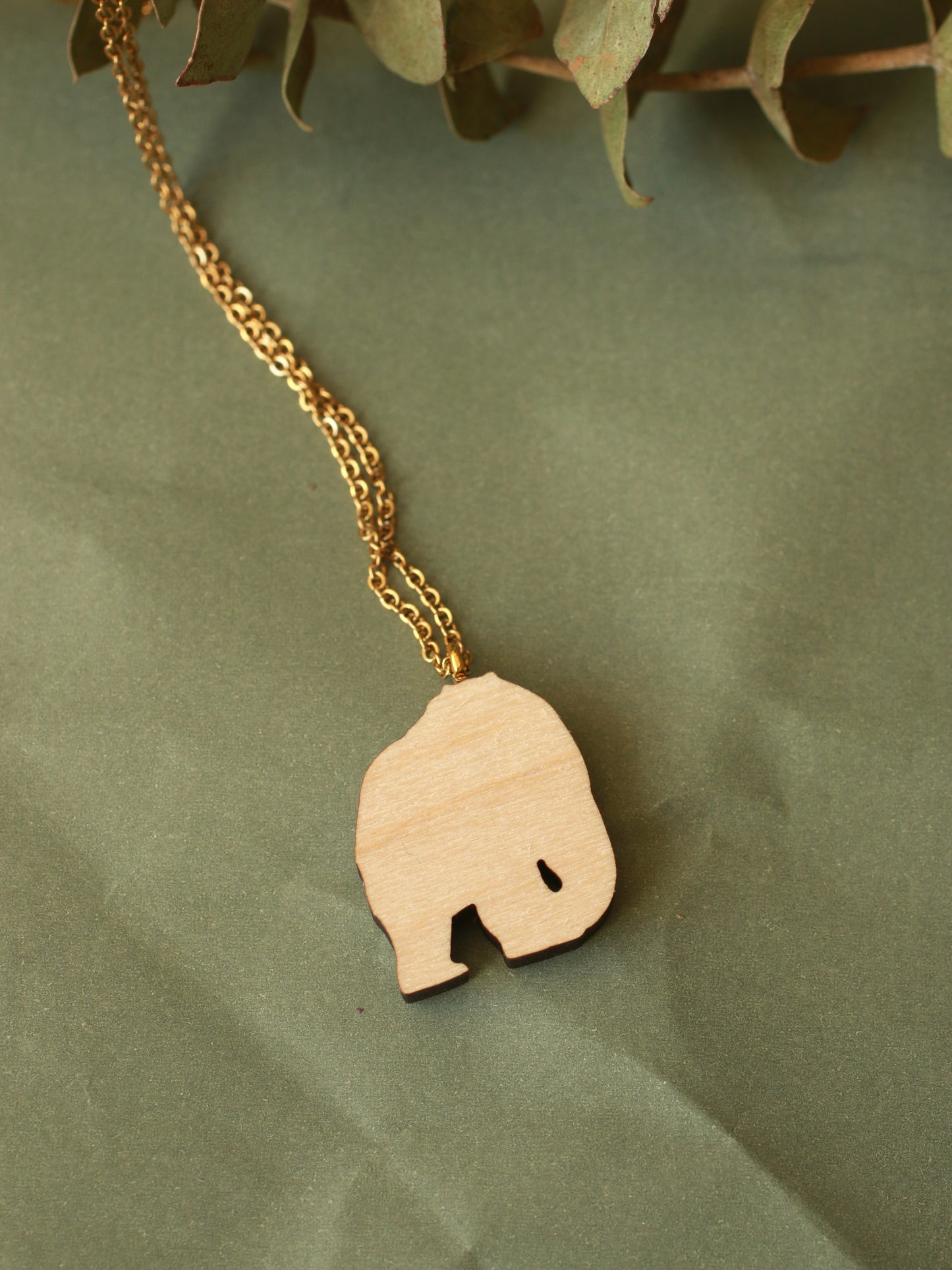 Polar bear necklace