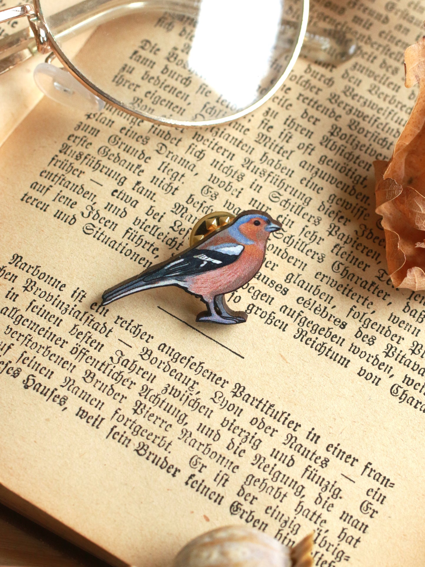 Chaffinch pin - wooden bird brooch