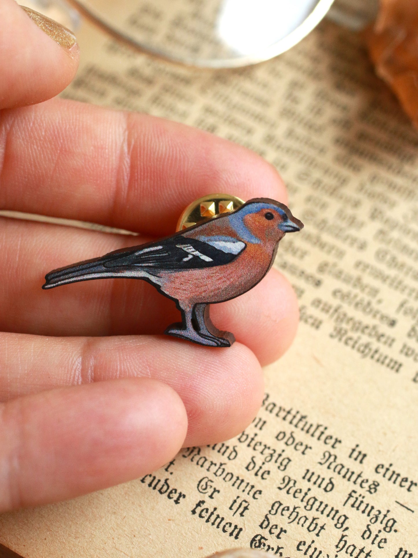 Chaffinch pin - wooden bird brooch