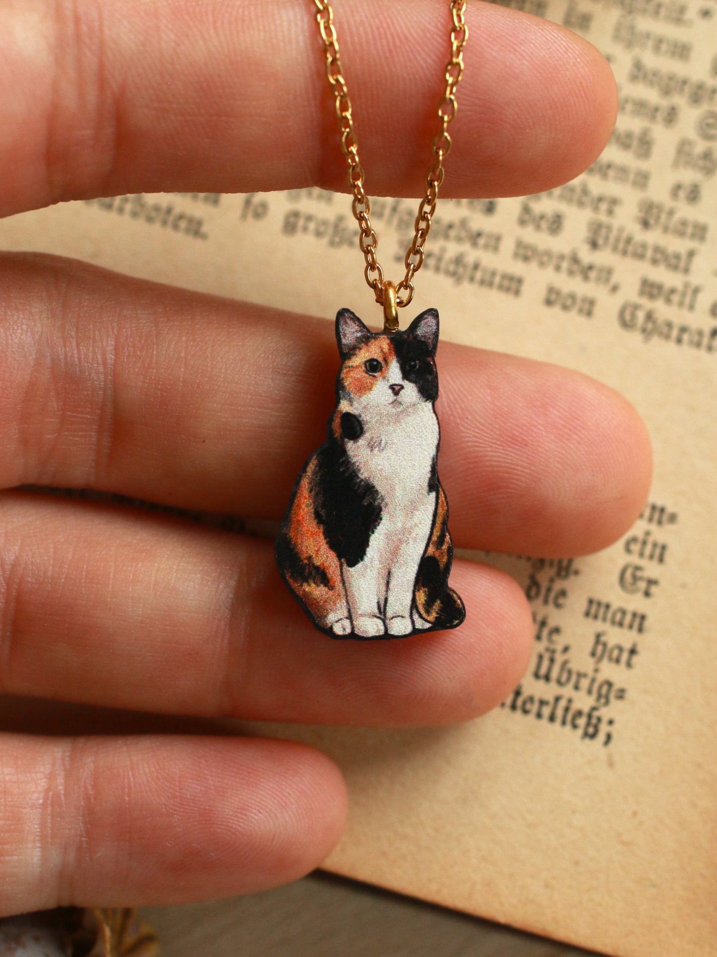 Calico cat necklace