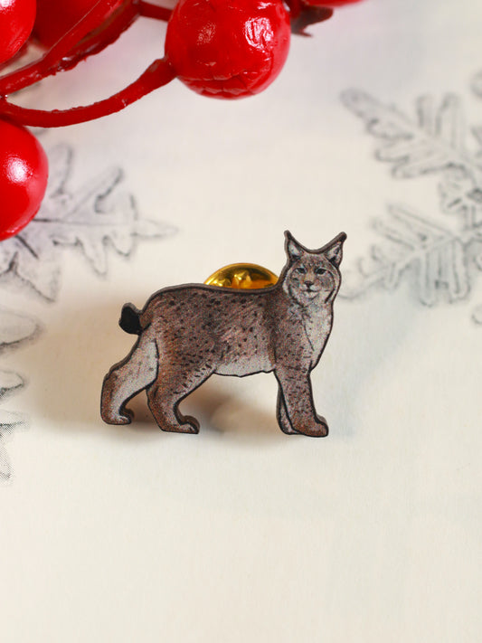 Lynx pin - wooden lynx brooch