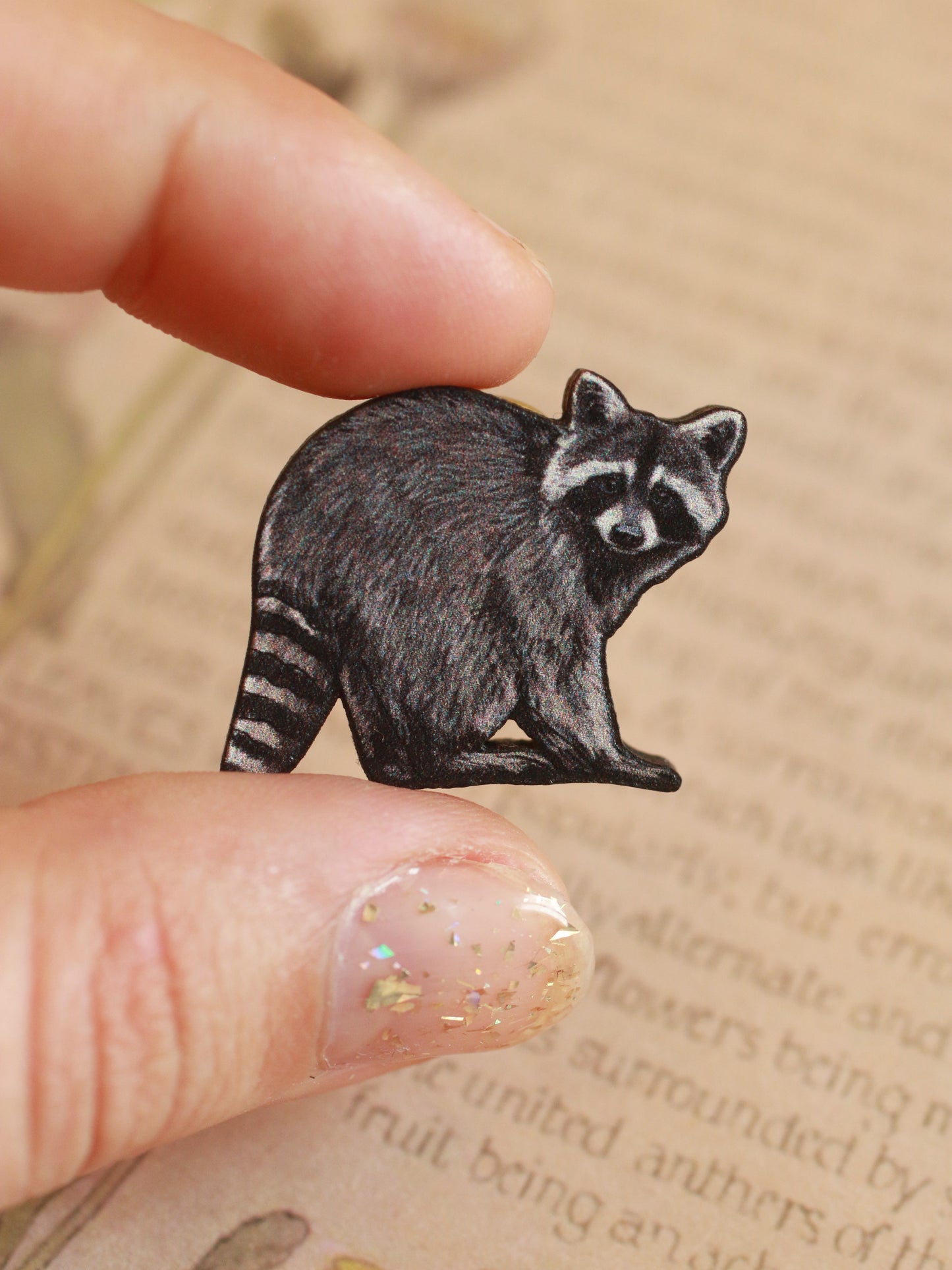 Raccoon pin - Wooden raccoon brooch