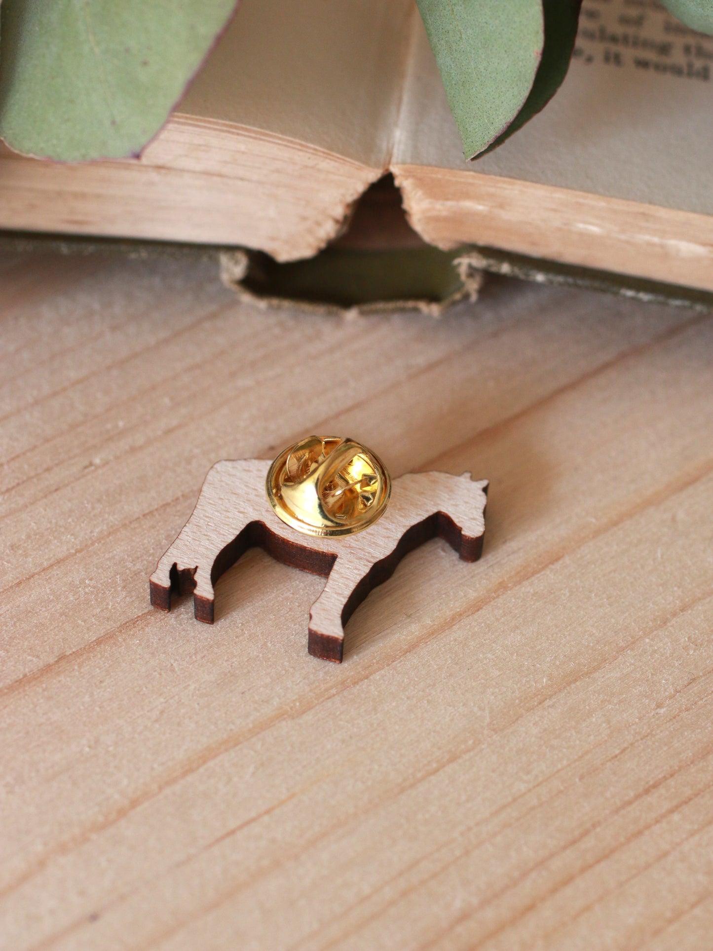 Pinto horse pin - Wooden horse brooch