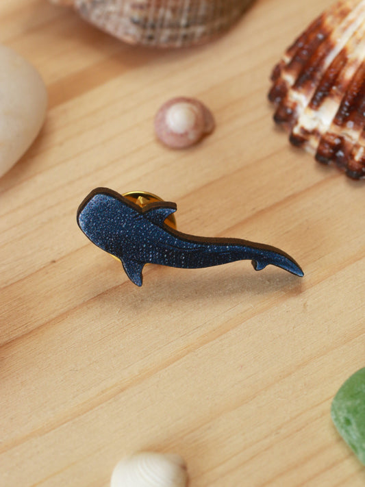 Whale shark pin