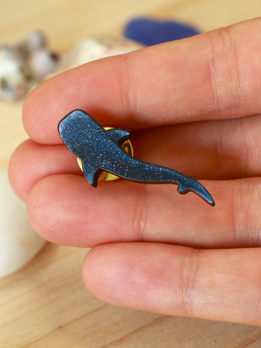Whale shark pin