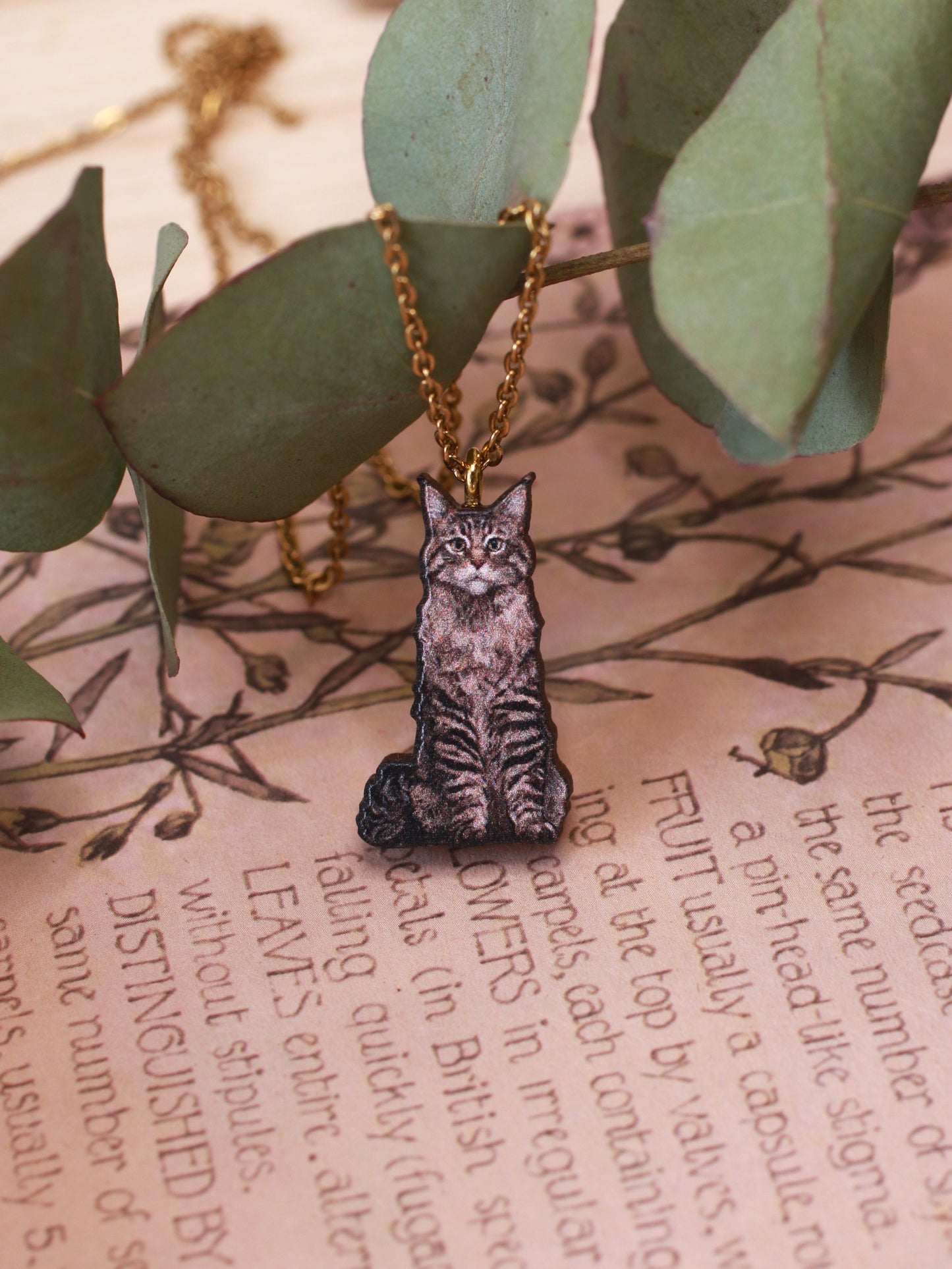 Maine coon cat necklace