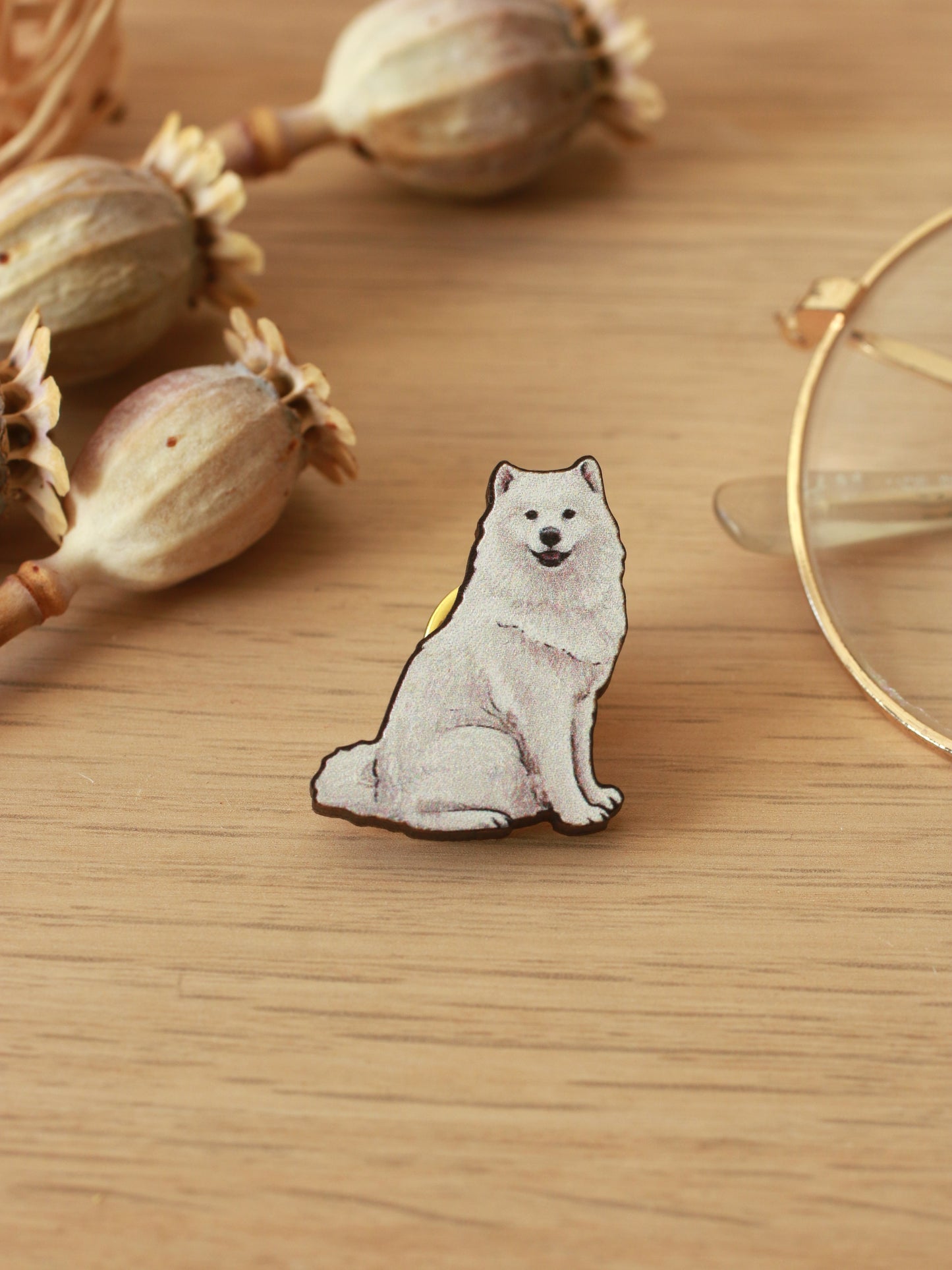 Samoyed dog pin