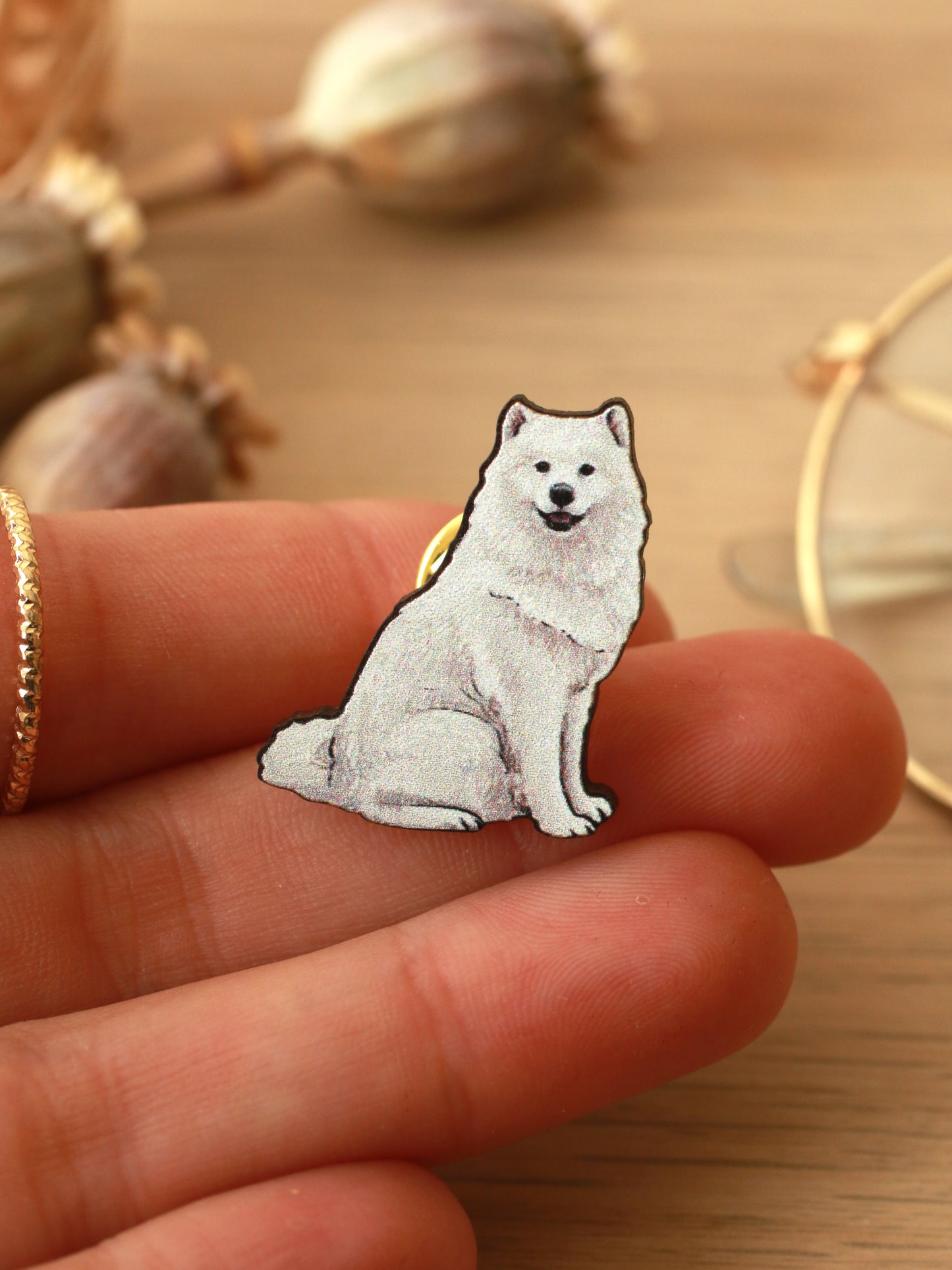 Samoyed dog pin