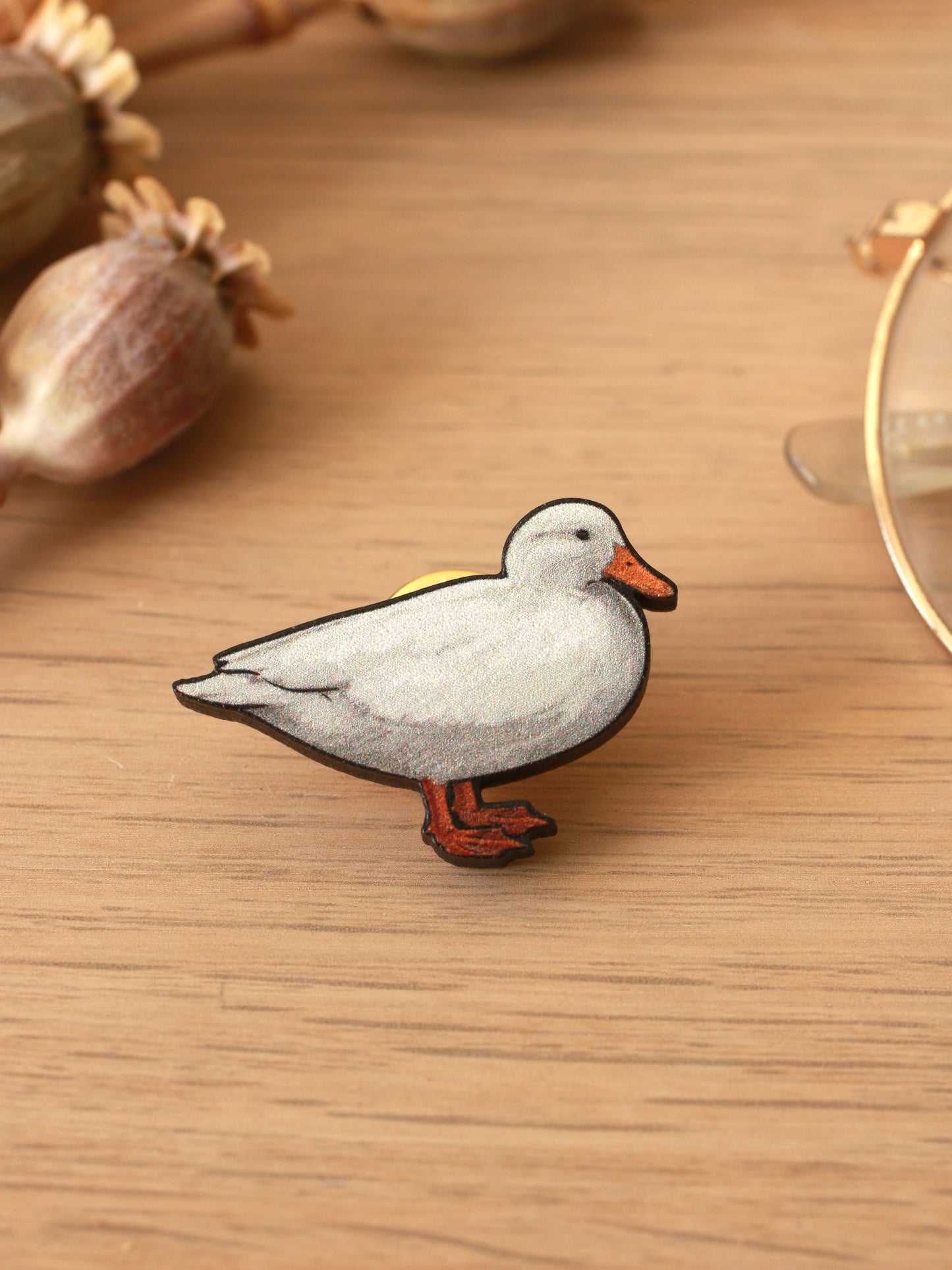 White duck pin