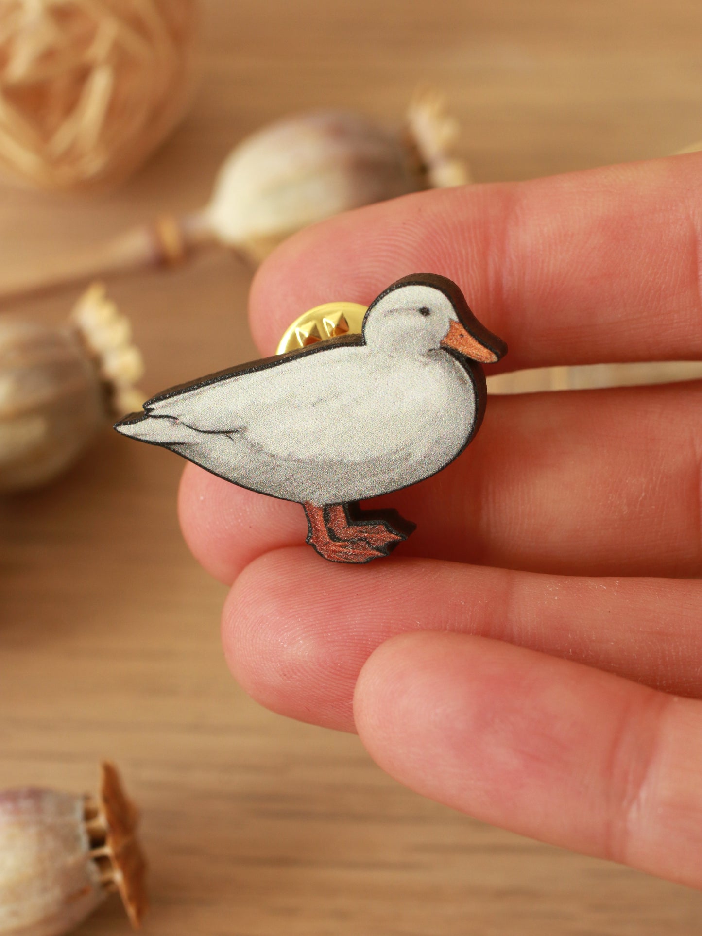 White duck pin