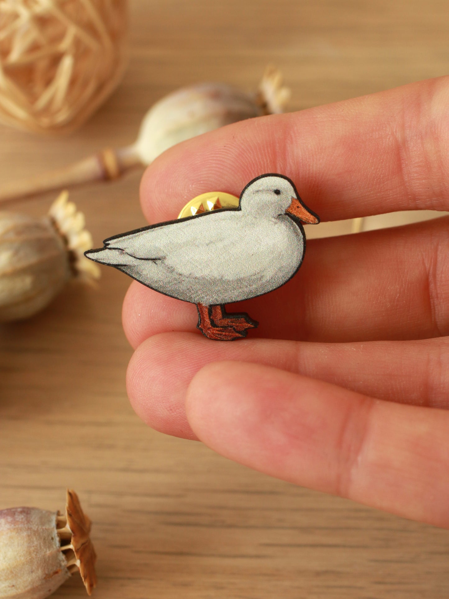 White duck pin