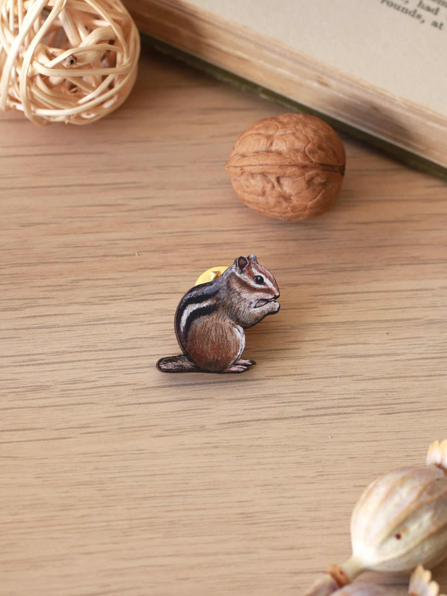 Chipmunk pin - Wooden pin