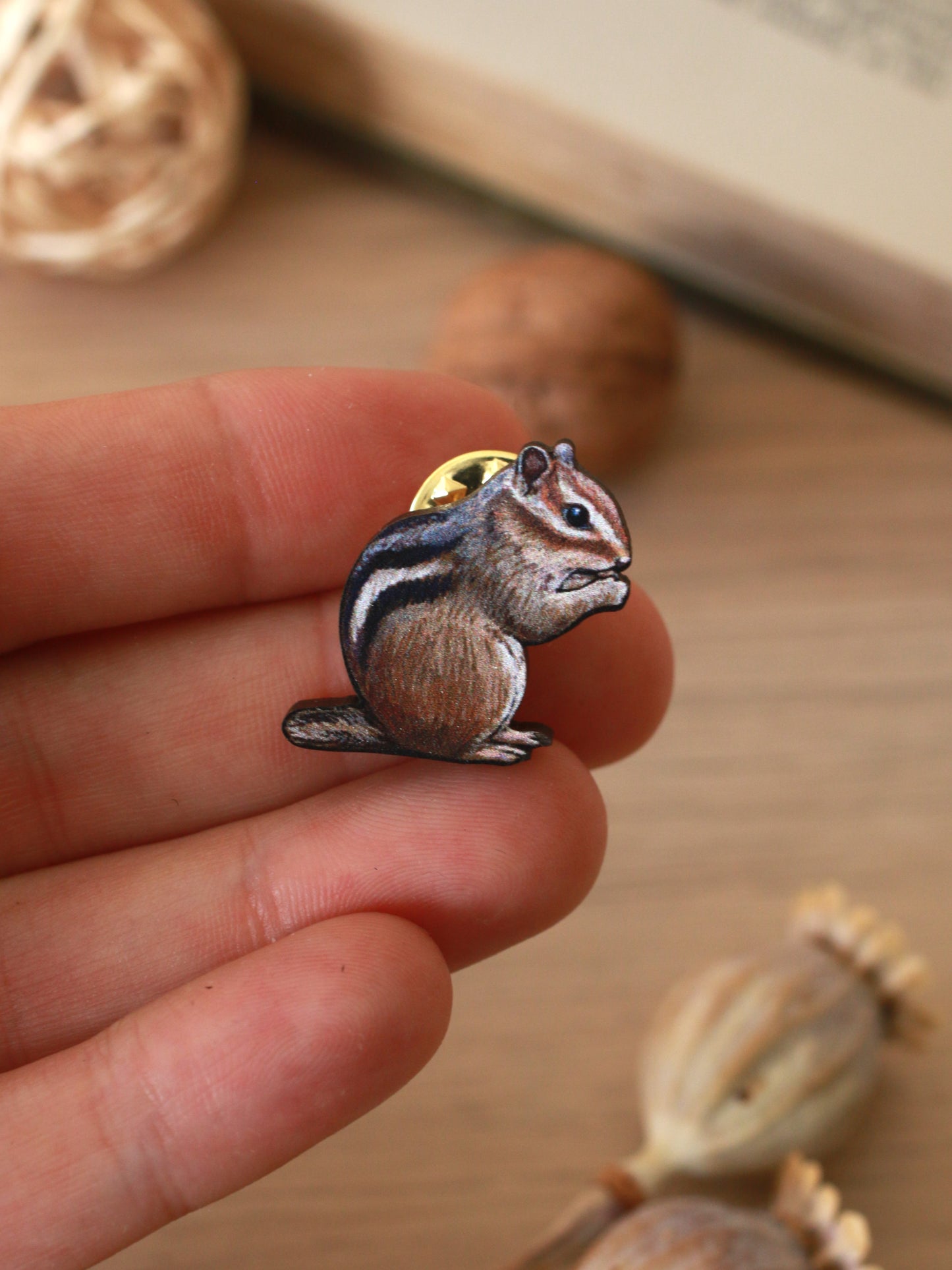 Chipmunk pin - Wooden pin