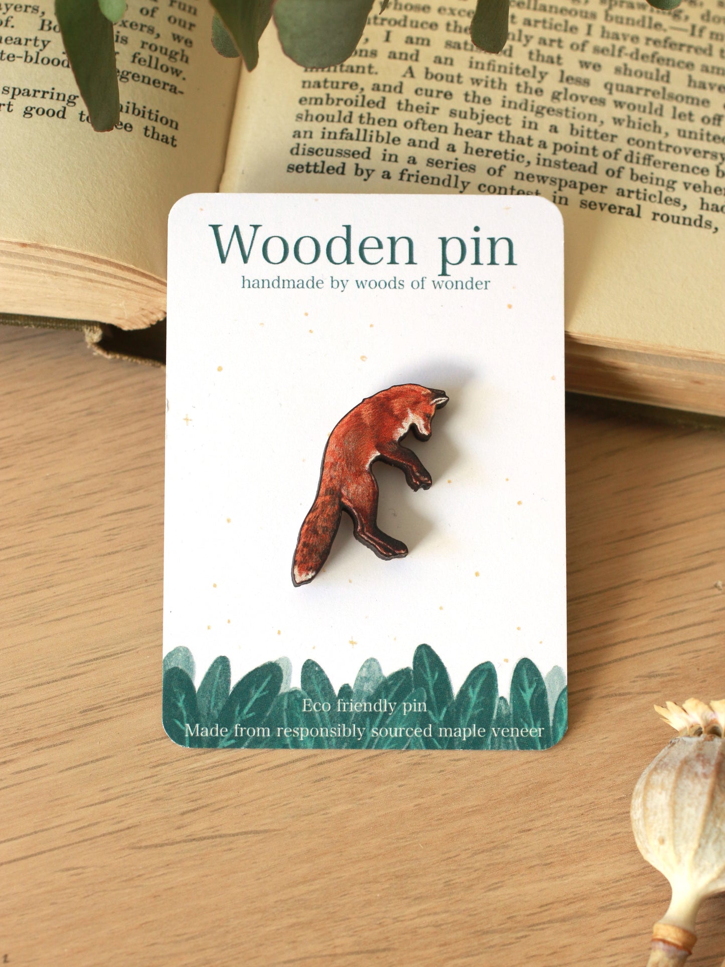 Jumping fox wooden pin