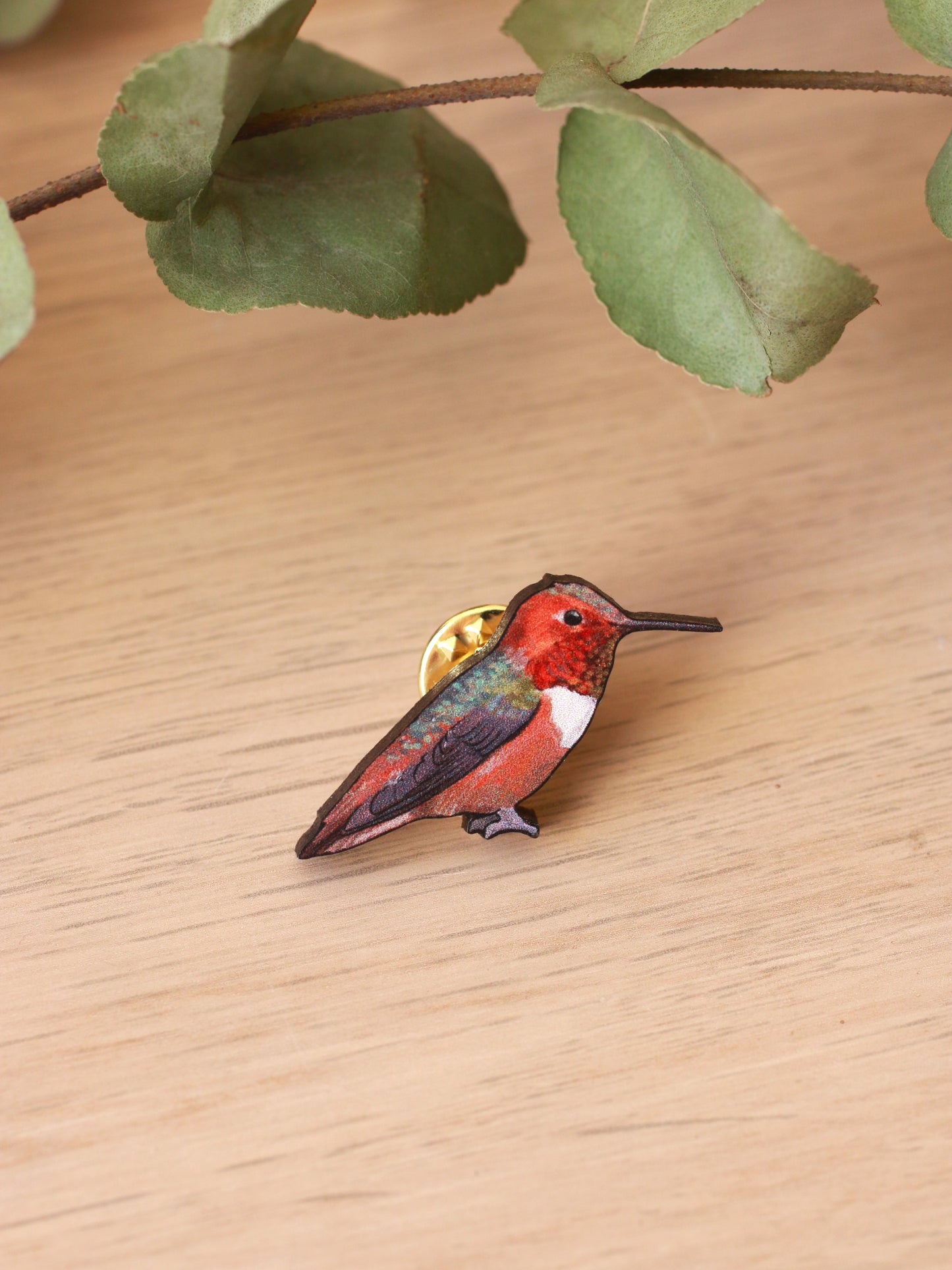 Hummingbird pin