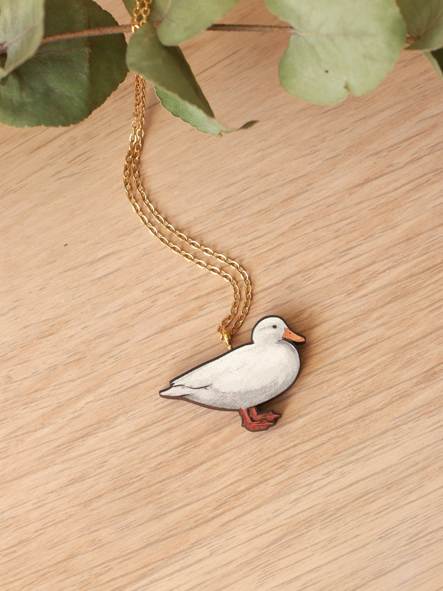 White duck necklace