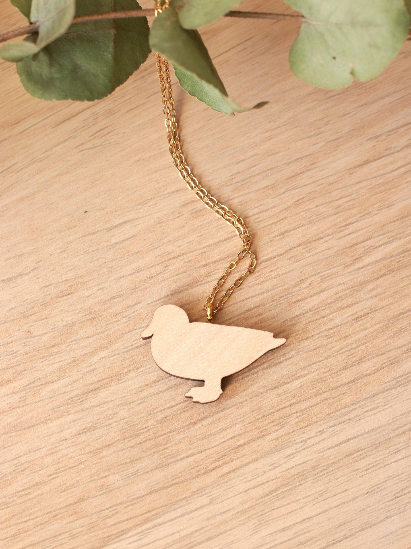 White duck necklace