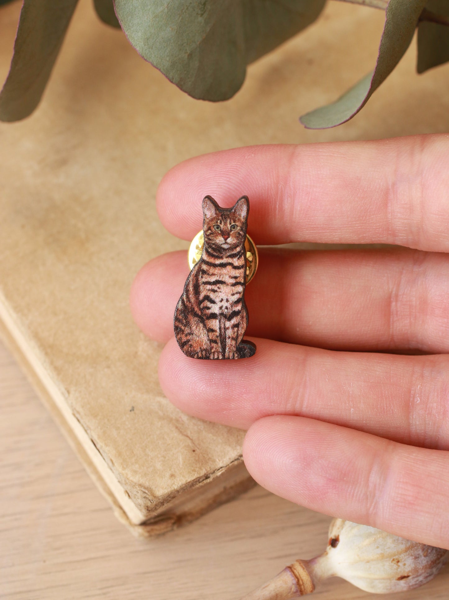 Bengal cat pin