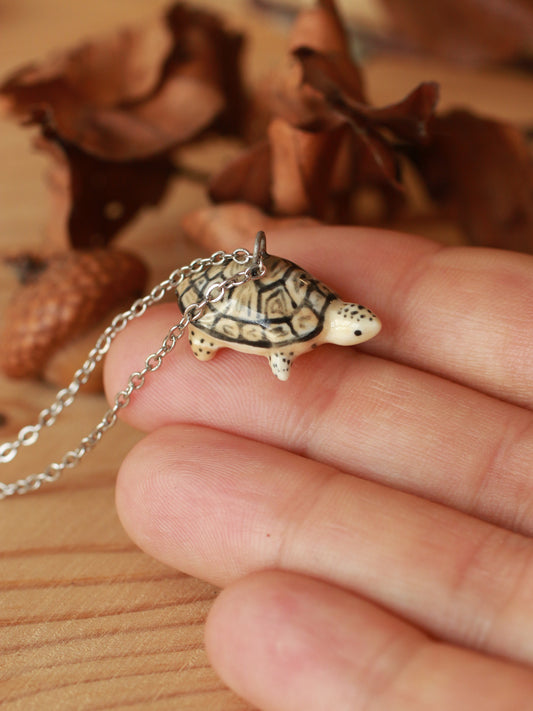 Tortoise necklace