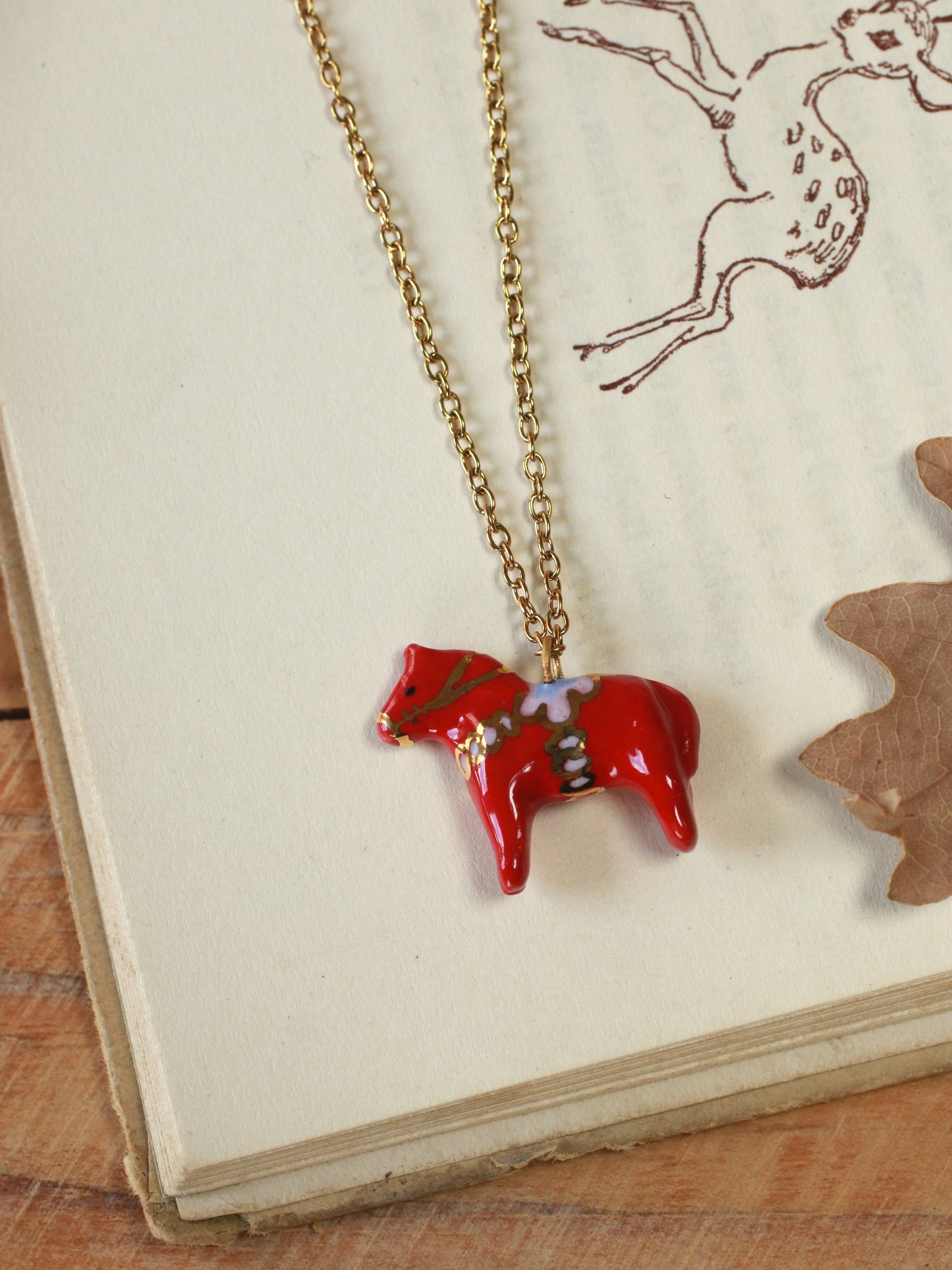 Dala horse necklace