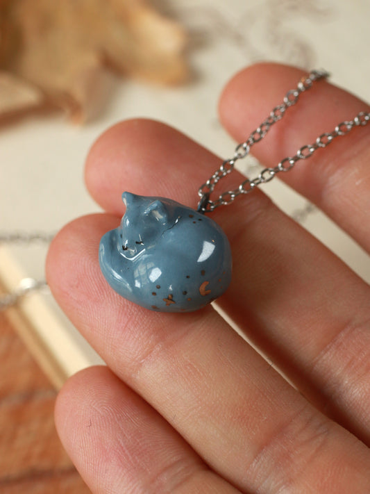 Sleeping grey cat necklace