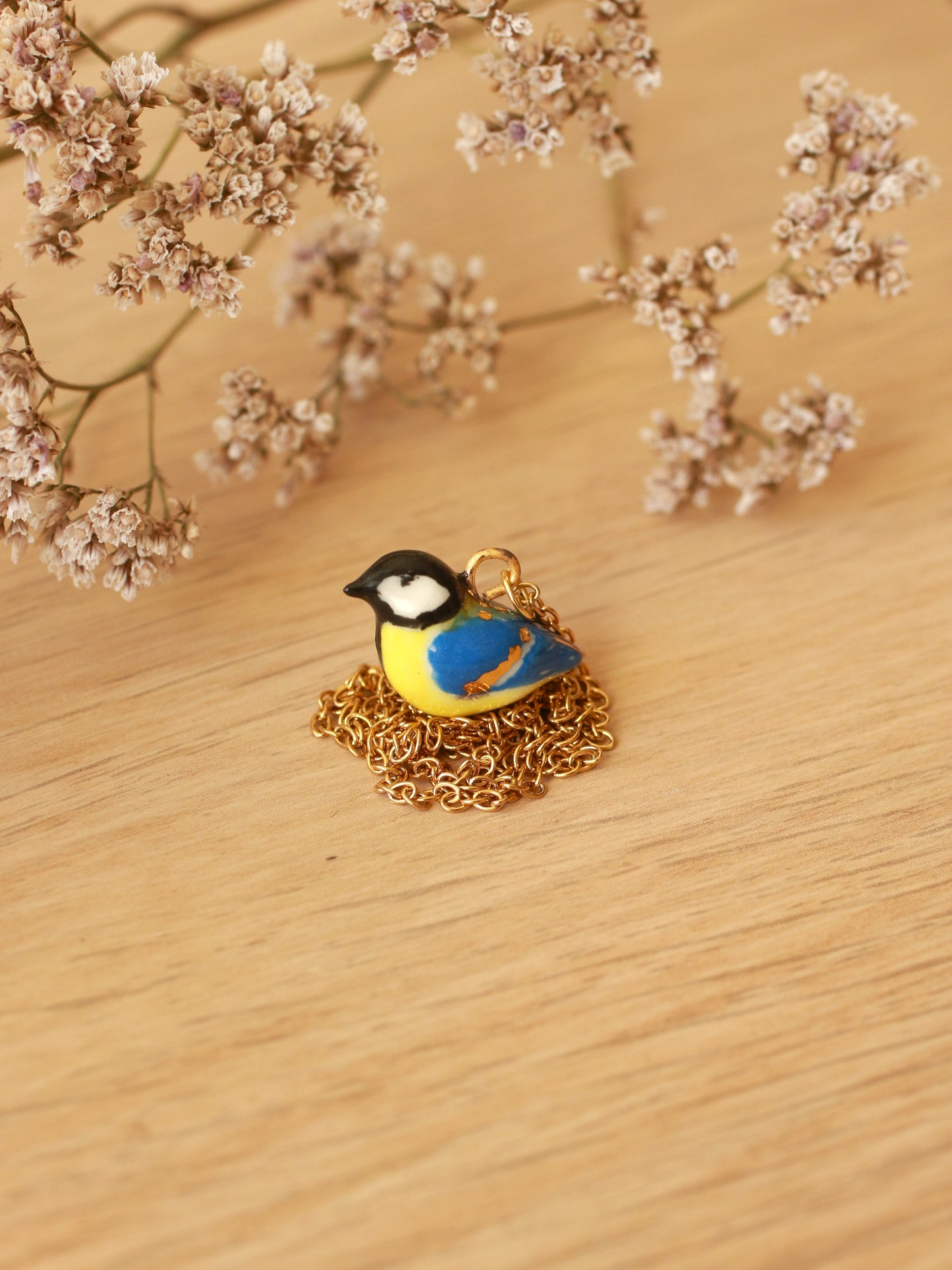 Great tit necklace - 22k gold details