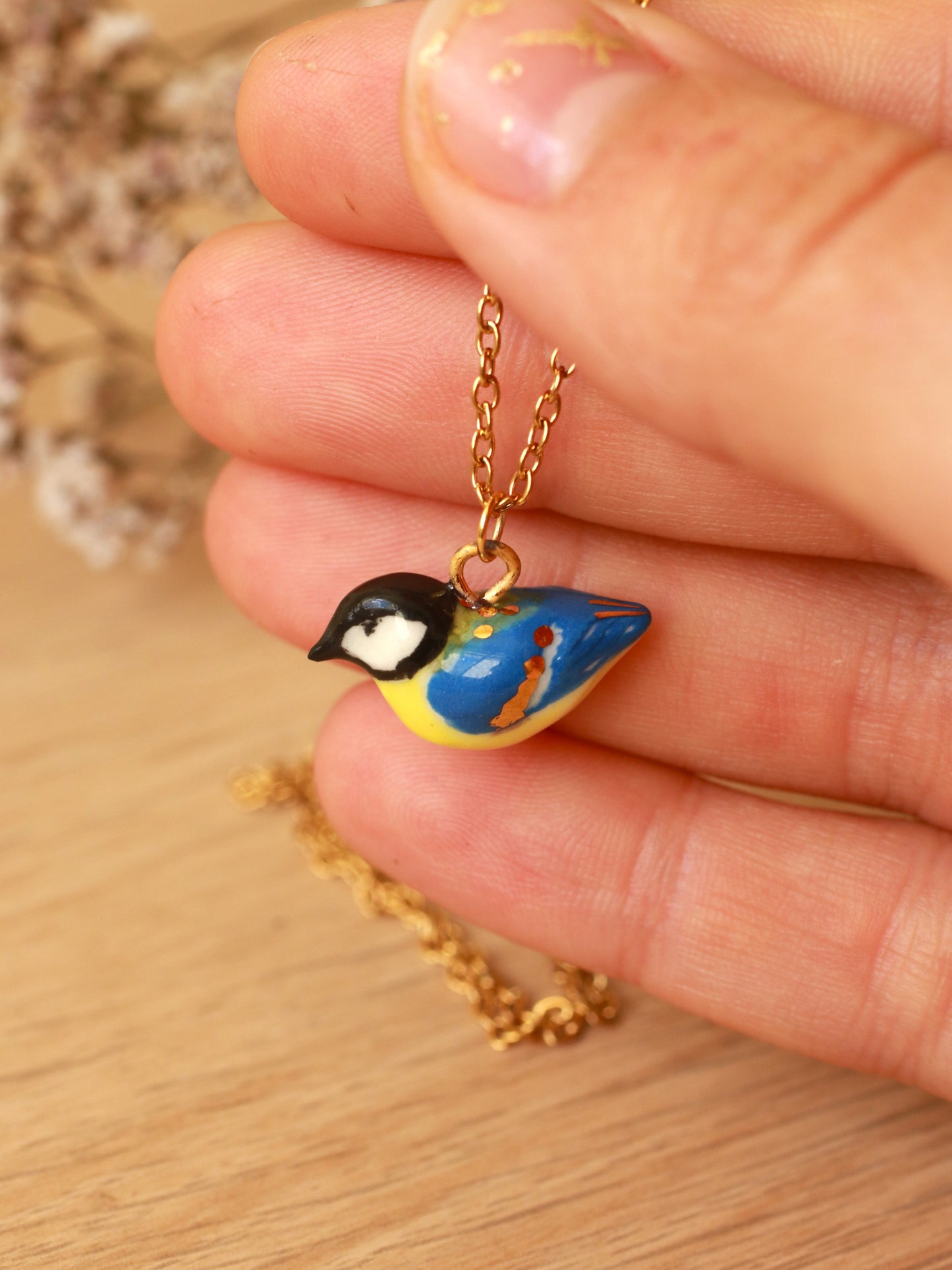 Great tit necklace - 22k gold details