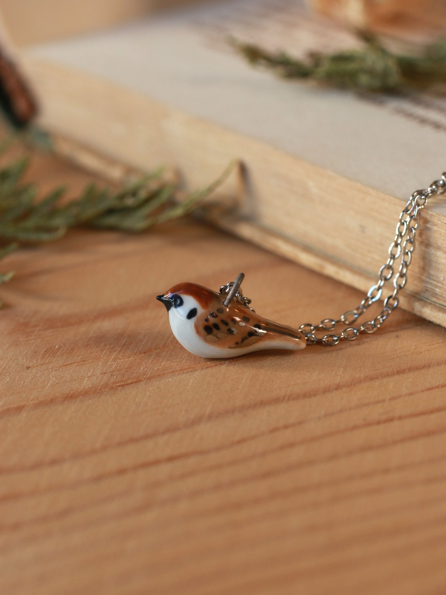 Sparrow necklace