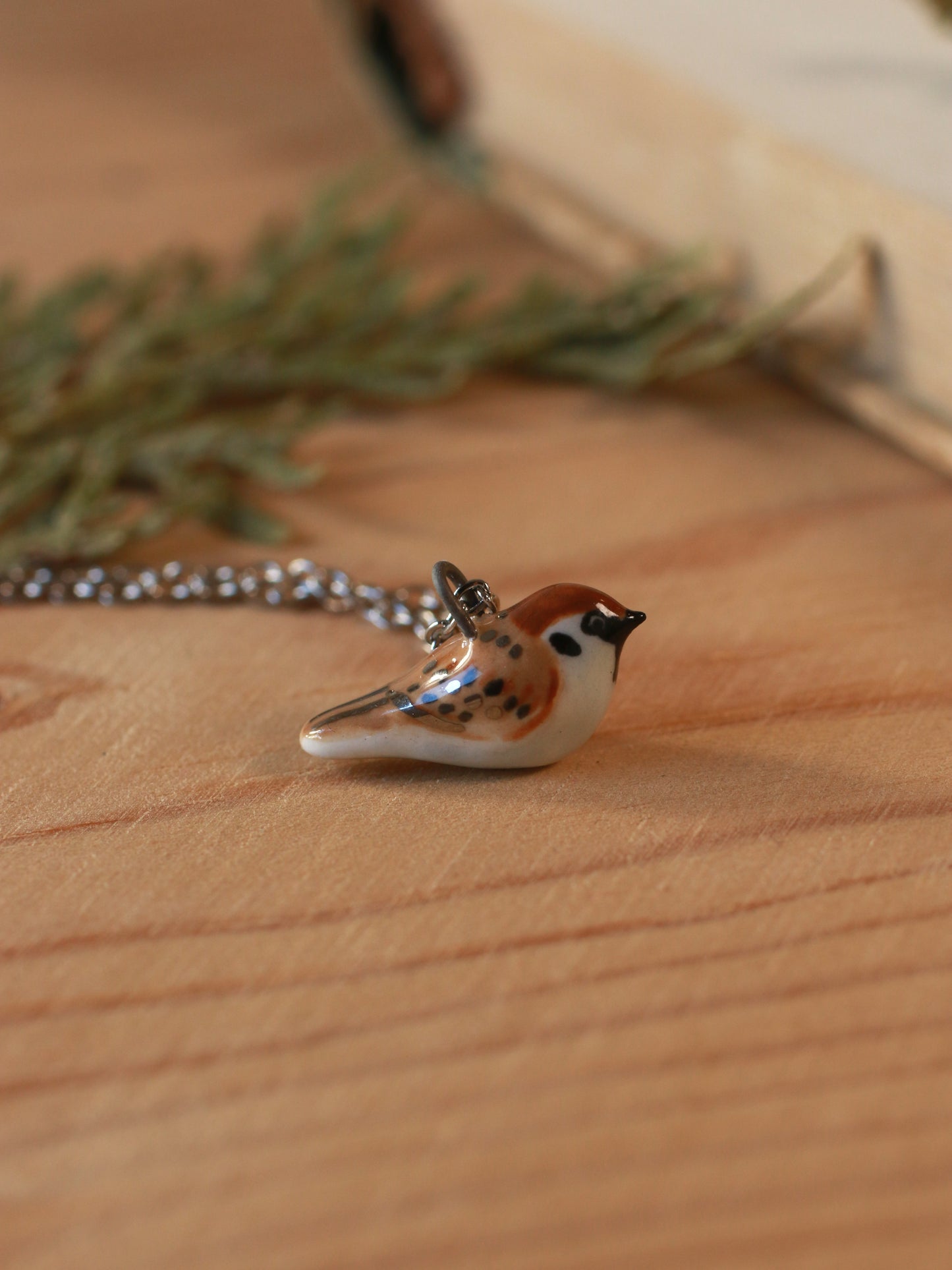 Sparrow necklace