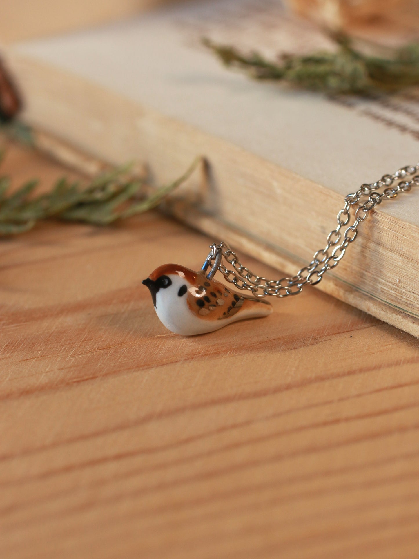 Sparrow necklace