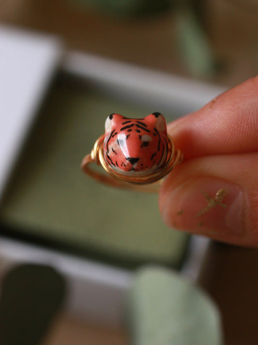 Tiger ring - gold plated stainless steel wire ring