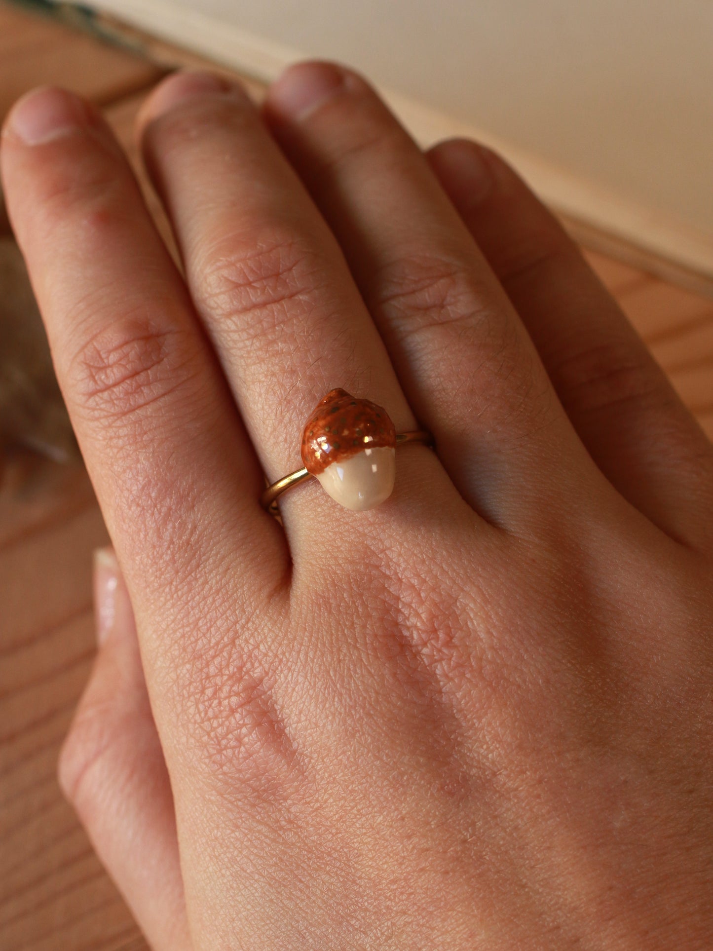 Acorn ring