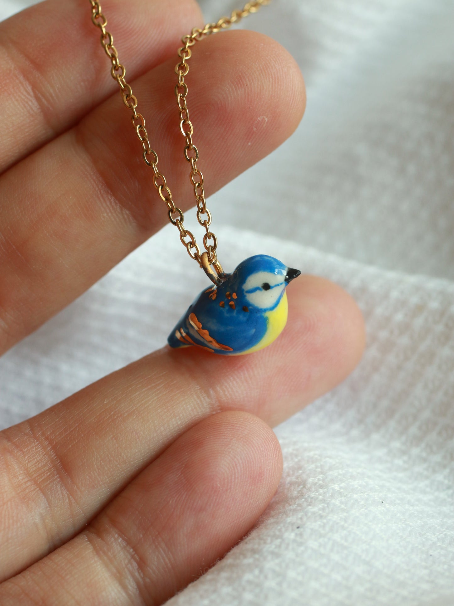 Blue tit necklace - 22k gold details