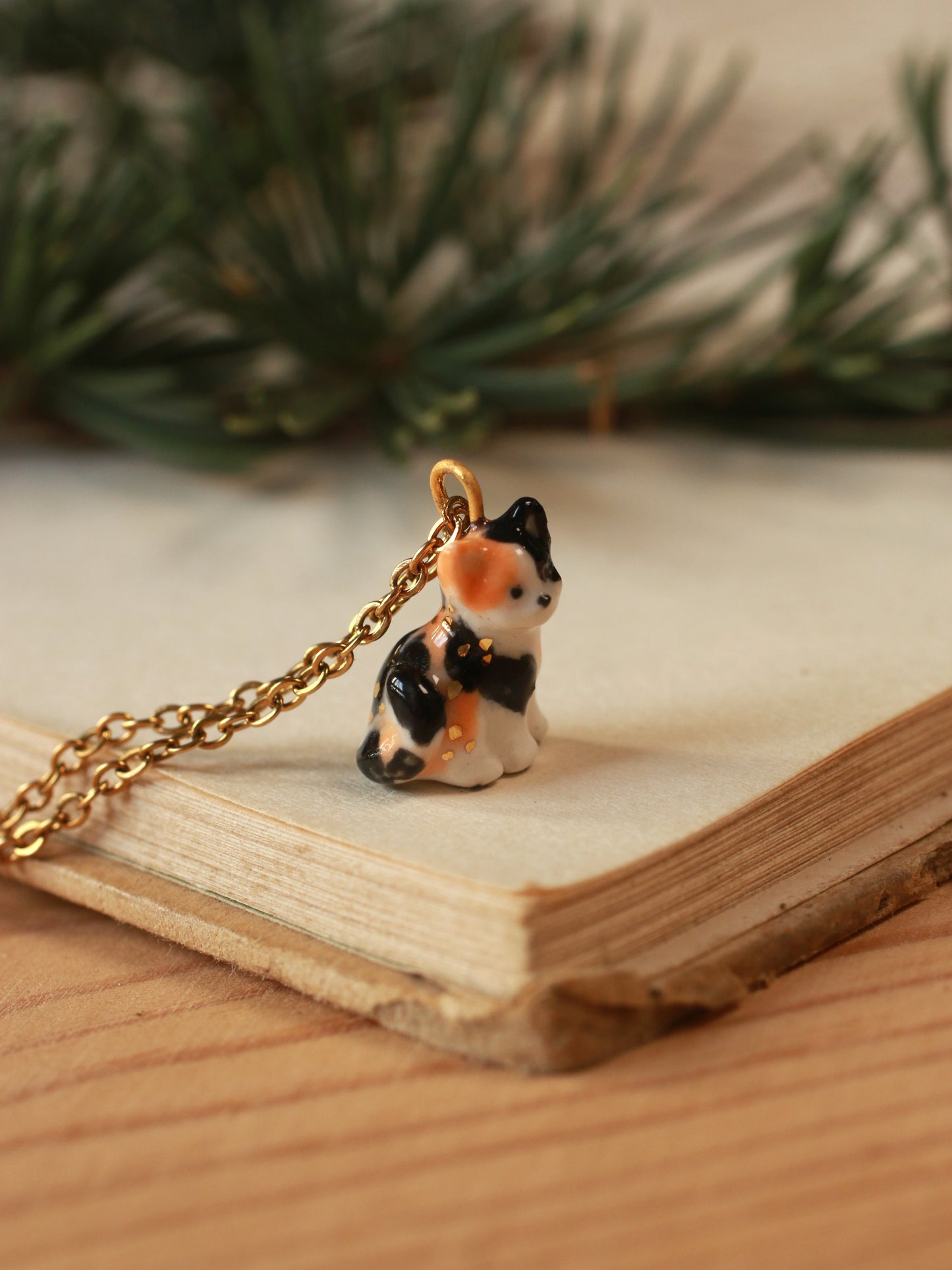 Calico cat necklace