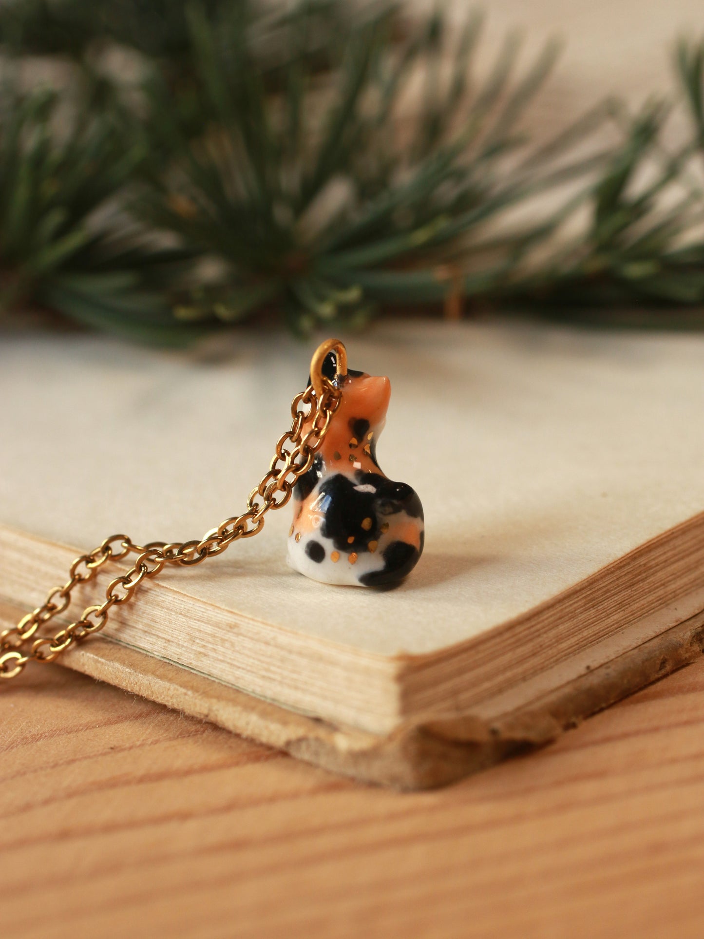 Calico cat necklace