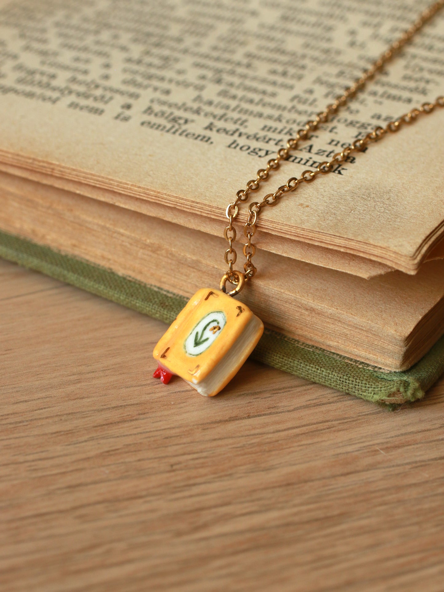 Flower book necklace - Yellow book