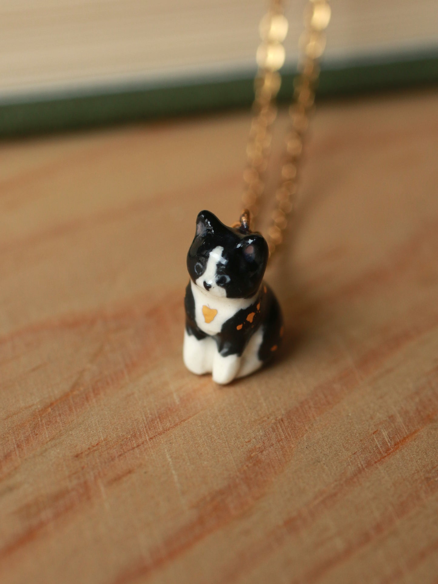 Tuxedo cat necklace