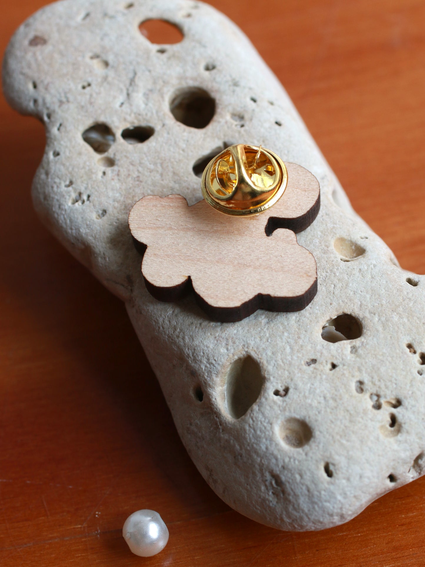 Octopus pin- wooden octopus brooch