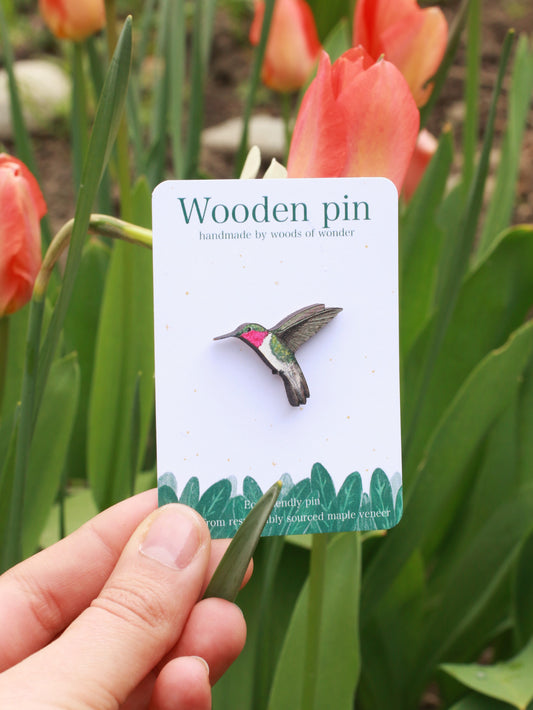 Hummingbird pin - wooden bird pin