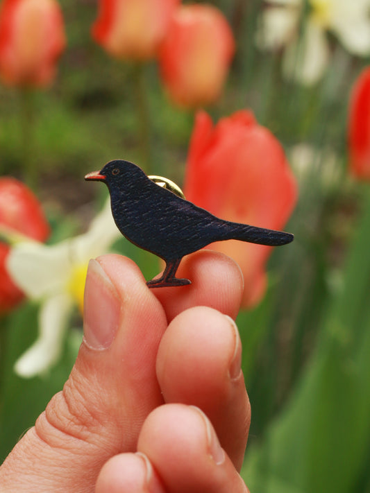 Black bird pin - wooden bird pin