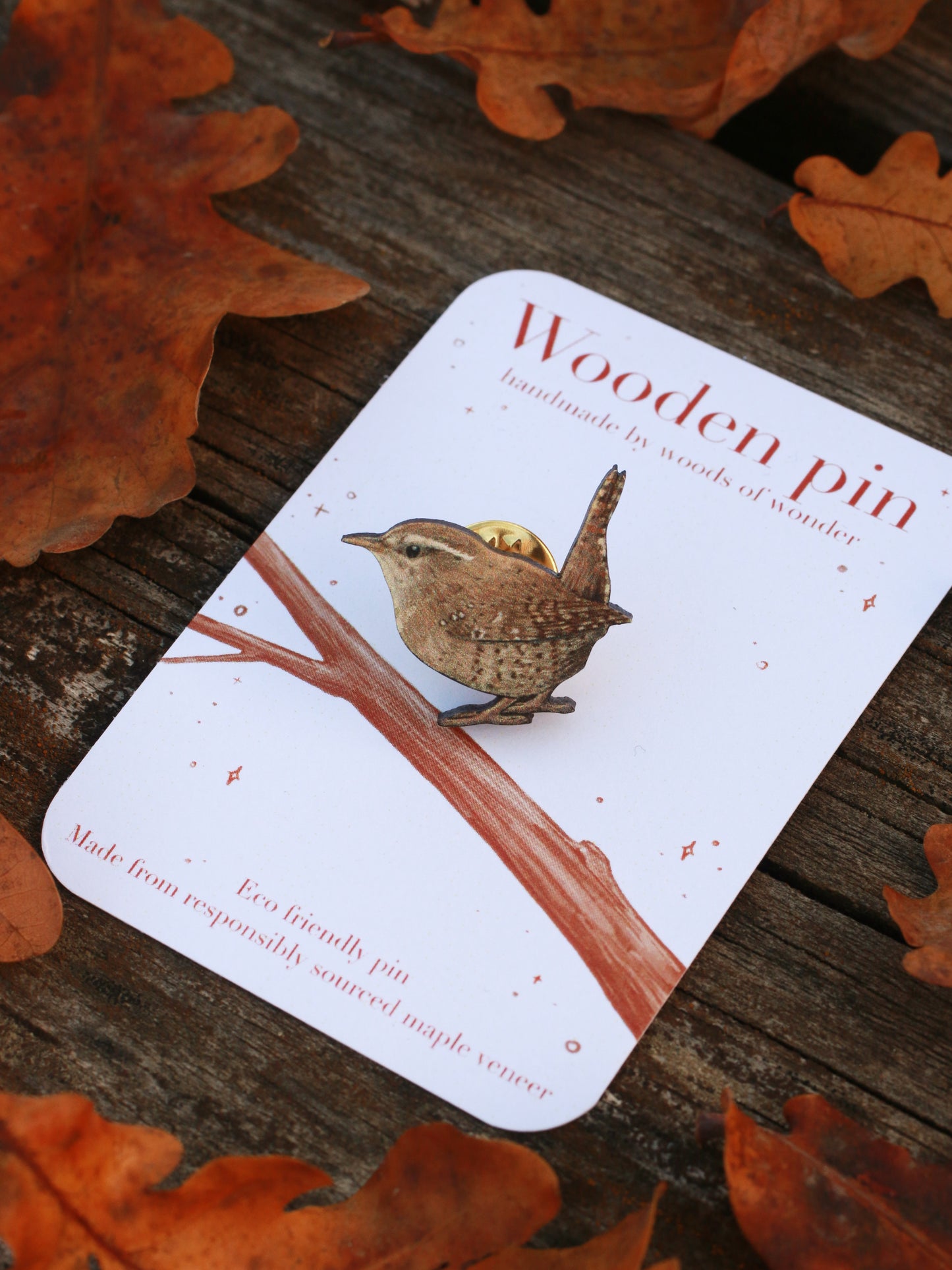 Wren pin - wooden bird pin